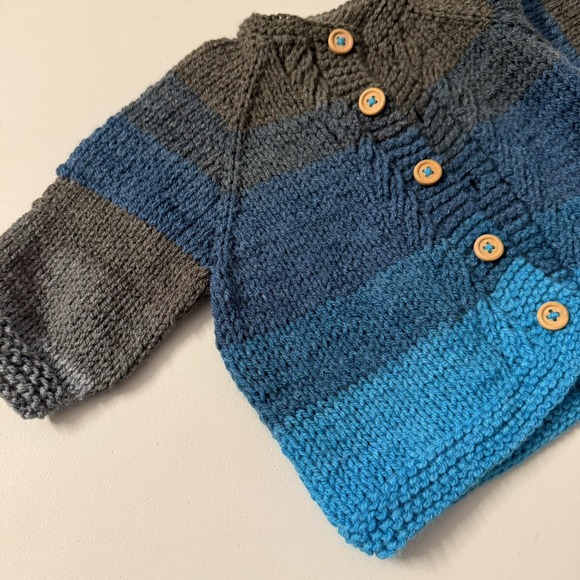 Handmade Toddler Cardigan, Unisex Beautiful Blues/Greys 2-3T see measurements - Picture 6 of 11